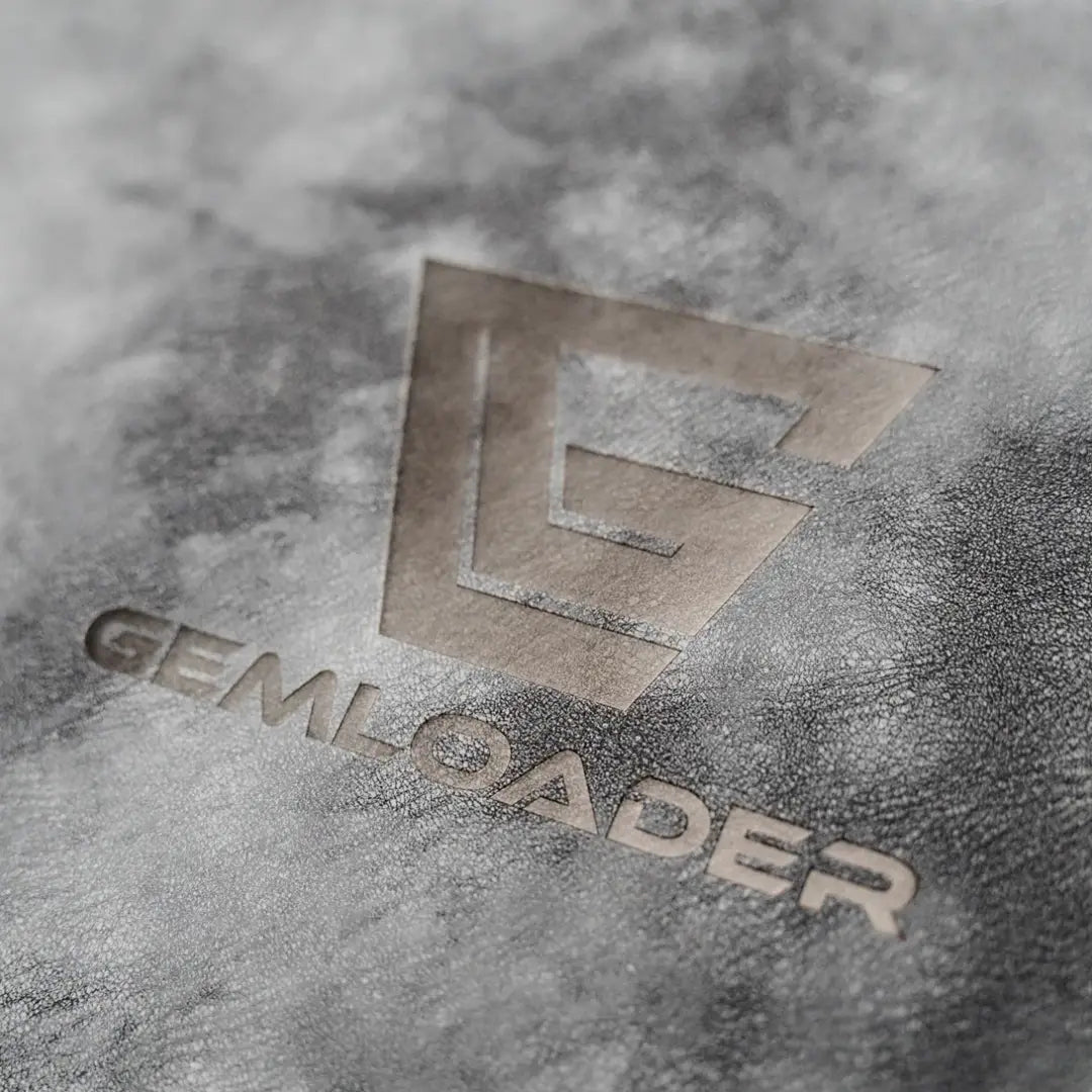 Logo sivog Gemloader albuma za toploadere